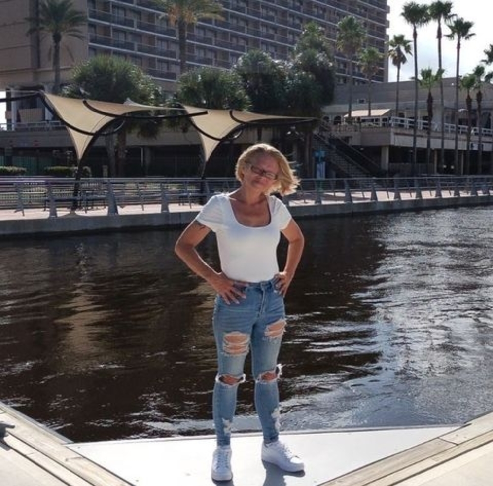 Meet your Posher, Dawn